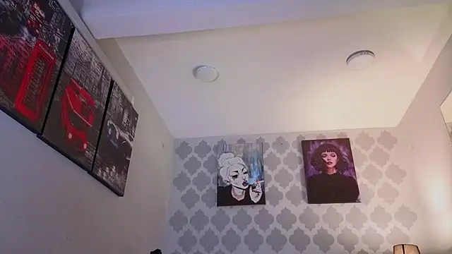 GabyPetit online show from 2, 8, 2026