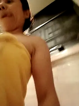 Snapshot of doggiepossession chatting on 8, 3, 2025 doggiepossession online show from 8, 3, 2025