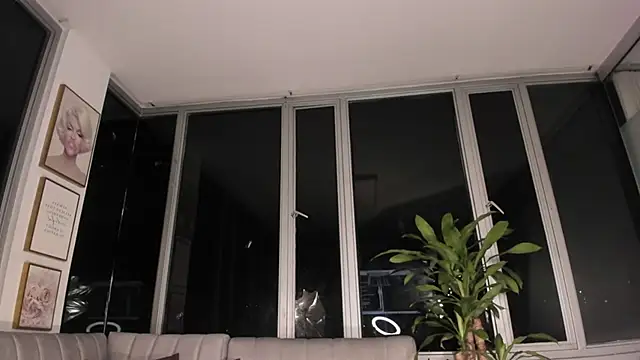 Megan Lim online show from 31, 1, 2025