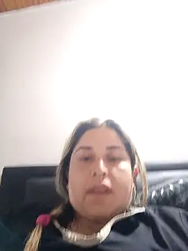 Snapshot of yajahil chatting on 5, 2, 2026 yajahil online show from 5, 2, 2026