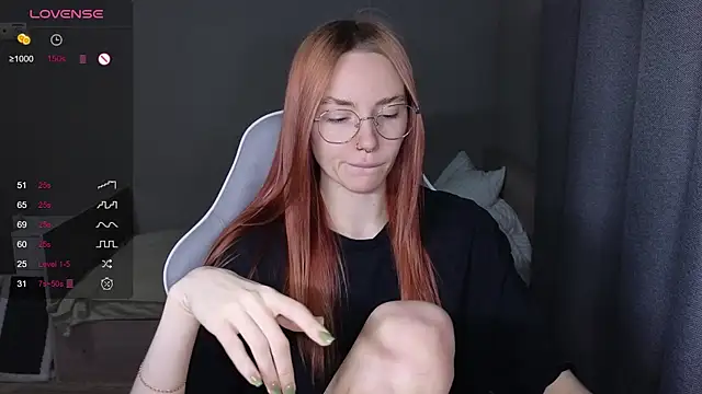 littlevildevil online show from 28, 11, 2025