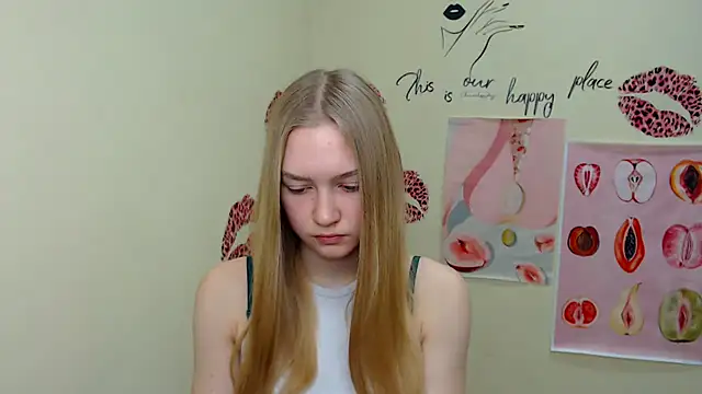 Snapshot of MademoiselleCl chatting on 22, 1, 2025 MademoiselleCl online show from 22, 1, 2025
