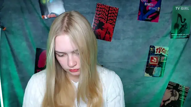 MademoiselleCl online show from 5, 11, 2025