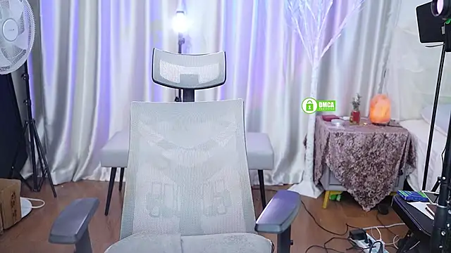 Snapshot of nono_babyy chatting on 18, 2, 2026 nono babyy online show from 18, 2, 2026