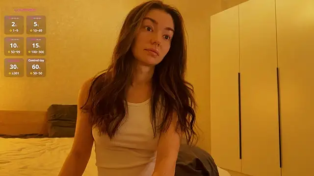 Snapshot of julya_flowerss chatting on 5, 12, 2025 julya flowerss online show from 5, 12, 2025