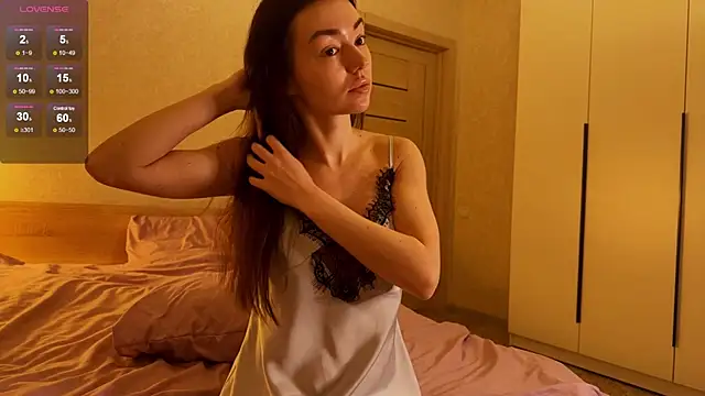 Snapshot of julya_flowerss chatting on 17, 1, 2026 julya flowerss online show from 17, 1, 2026