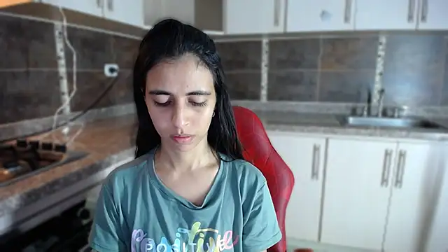 anna alvarez online show from 13, 11, 2025