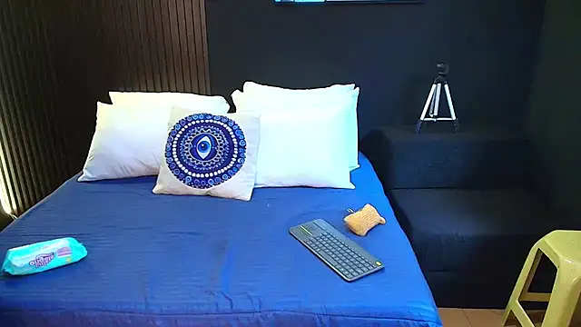 Aaron Jassell1 online show from 15, 3, 2025