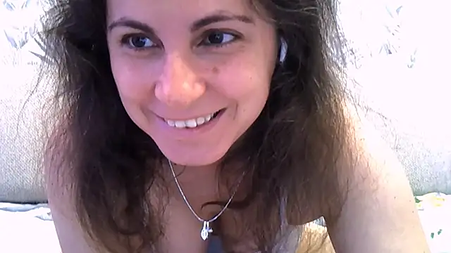 ShelaDiass online show from 9, 9, 2025