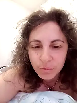 ShelaDiass online show from 10, 5, 2026
