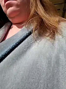 Snapshot of MsShelby40 chatting on 25, 1, 2025 MsShelby40 online show from 25, 1, 2025