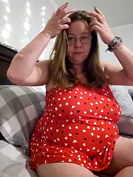 Snapshot of MsShelby40 chatting on 15, 3, 2025 MsShelby40 online show from 15, 3, 2025