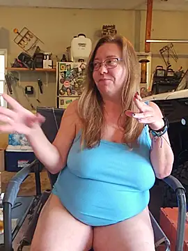 MsShelby40 online show from 11, 6, 2026