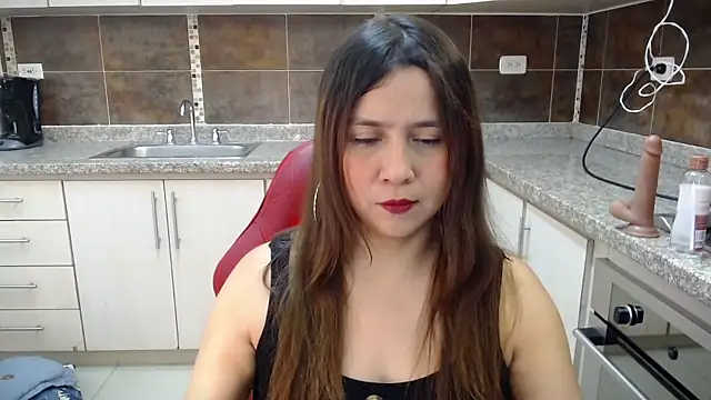 Heidy Wells online show from 8, 10, 2025