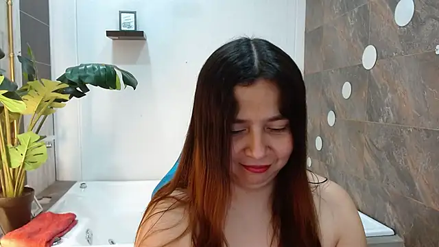 Snapshot of Heidy_Wells chatting on 2, 7, 2026 Heidy Wells online show from 2, 7, 2026
