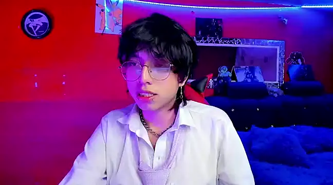 Snapshot of AnggelONfiree chatting on 21, 12, 2024 AnggelONfiree online show from 21, 12, 2024