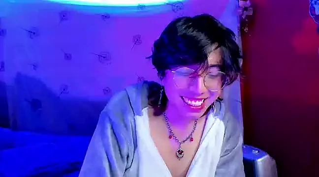 Snapshot of AnggelONfiree chatting on 29, 12, 2024 AnggelONfiree online show from 29, 12, 2024