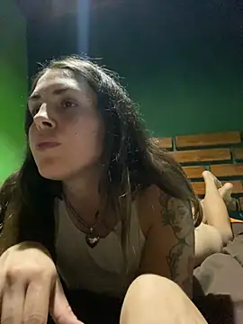 Snapshot of isadelasestrellas chatting on 19, 3, 2025 isadelasestrellas online show from 19, 3, 2025