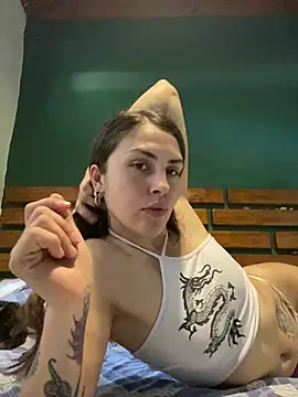 Snapshot of isadelasestrellas chatting on 3, 2, 2026 isadelasestrellas online show from 3, 2, 2026