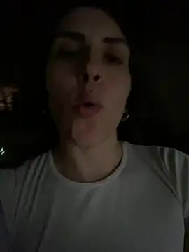 Snapshot of isadelasestrellas chatting on 15, 2, 2026 isadelasestrellas online show from 15, 2, 2026