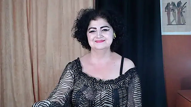  MissJ  online show from 9, 6, 2026