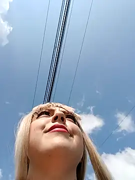 madelaine- online show from 11, 12, 2024