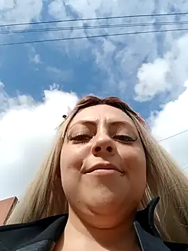 madelaine- online show from 18, 12, 2024