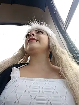 madelaine- online show from 27, 12, 2024