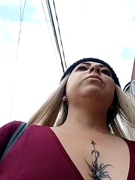 madelaine- online show from 24, 1, 2025