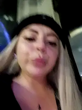 madelaine- online show from 25, 1, 2025