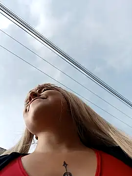 madelaine- online show from 4, 2, 2025