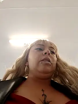 madelaine- online show from 6, 3, 2025