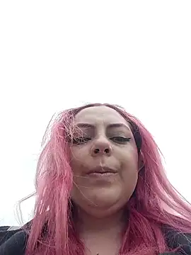 madelaine- online show from 7, 6, 2026
