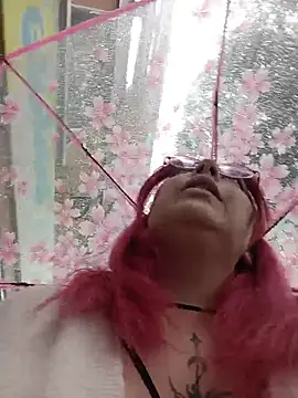 madelaine- online show from 9, 6, 2026