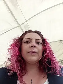Snapshot of madelaine- chatting on 3, 7, 2026 madelaine- online show from 3, 7, 2026