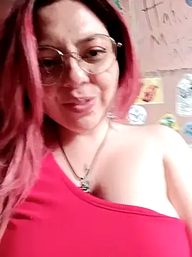 Snapshot of madelaine- chatting on 29, 7, 2026 madelaine- online show from 29, 7, 2026
