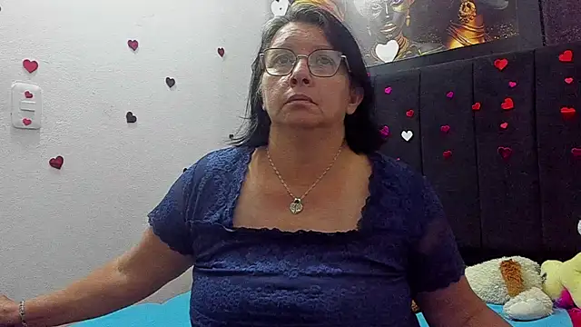 Evaaross 2345 online show from 7, 7, 2026