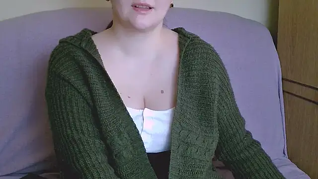 ChubbyMaia online show from 3, 3, 2025