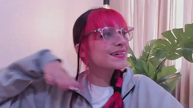 RedMeloddy online show from 6, 2, 2025