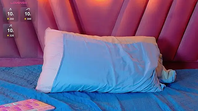 littleebonymommy online show from 24, 10, 2025