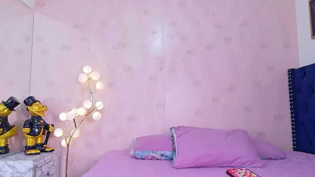 littleebonymommy online show from 1, 5, 2026