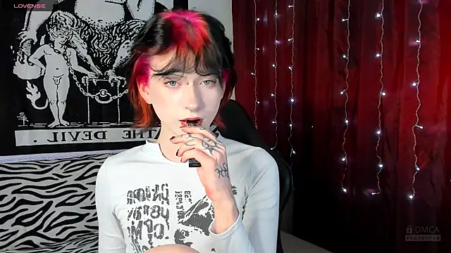 Snapshot of Vailyreb_ chatting on 23, 12, 2024 Vailyreb  online show from 23, 12, 2024