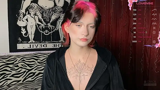 Snapshot of Vailyreb_ chatting on 4, 2, 2025 Vailyreb  online show from 4, 2, 2025