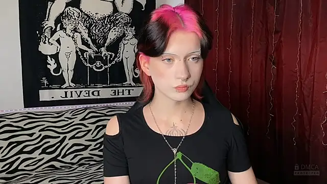 Snapshot of Vailyreb_ chatting on 5, 2, 2025 Vailyreb  online show from 5, 2, 2025