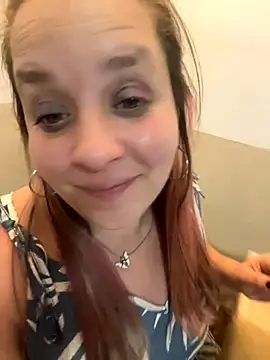 Popinasq online show from 8, 11, 2025