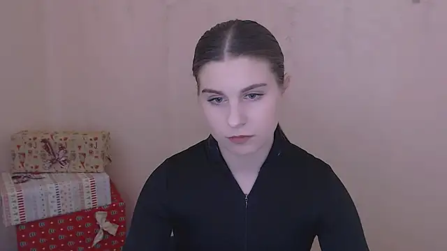 Sweet Doll Luna online show from 7, 1, 2025