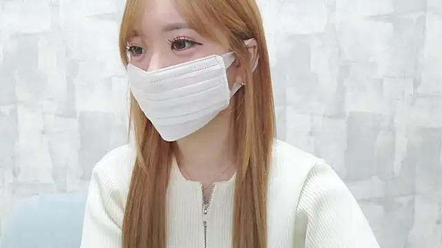 LOVE MOMO LOVE online show from 2, 3, 2026