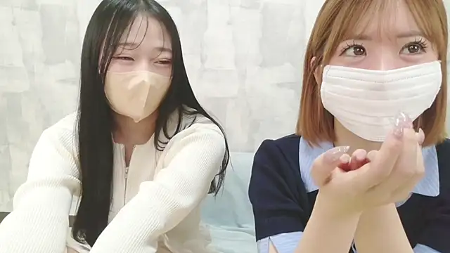 LOVE MOMO LOVE online show from 5, 5, 2026