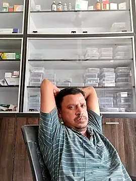 Snapshot of Raj1043 chatting on 16, 7, 2026 Raj1043 online show from 16, 7, 2026