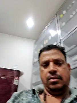 Snapshot of Raj1043 chatting on 20, 7, 2026 Raj1043 online show from 20, 7, 2026
